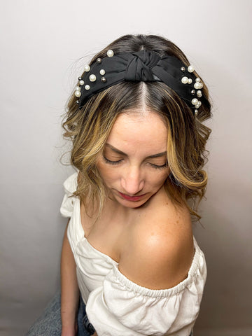 Pretty In Pearls Black Headband